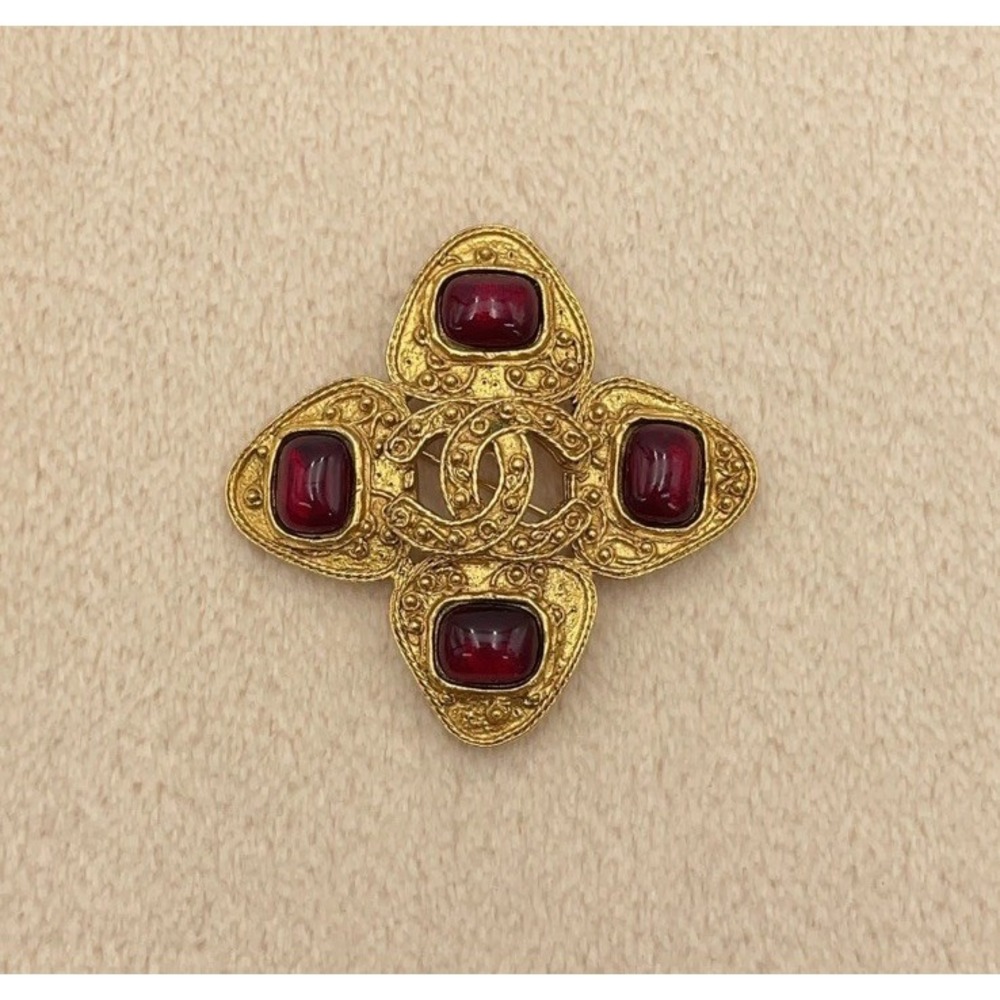 Auth Chanel Coco Gripoix Red GP Brooch 94A engraved W/Box BA060465